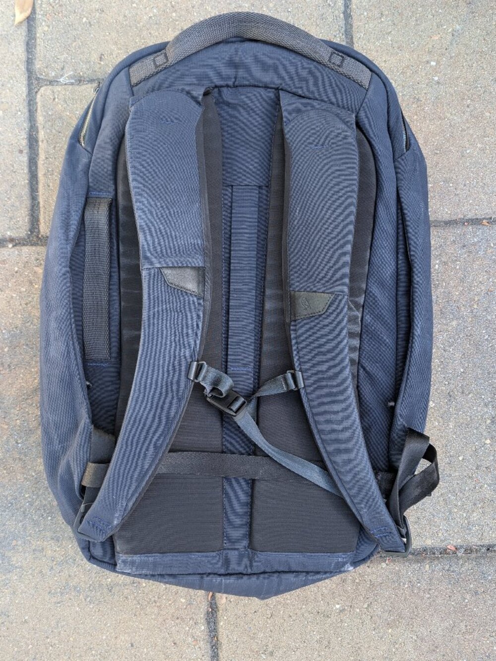 Bellroy Transit Plus backpack - Picture 2 of 5